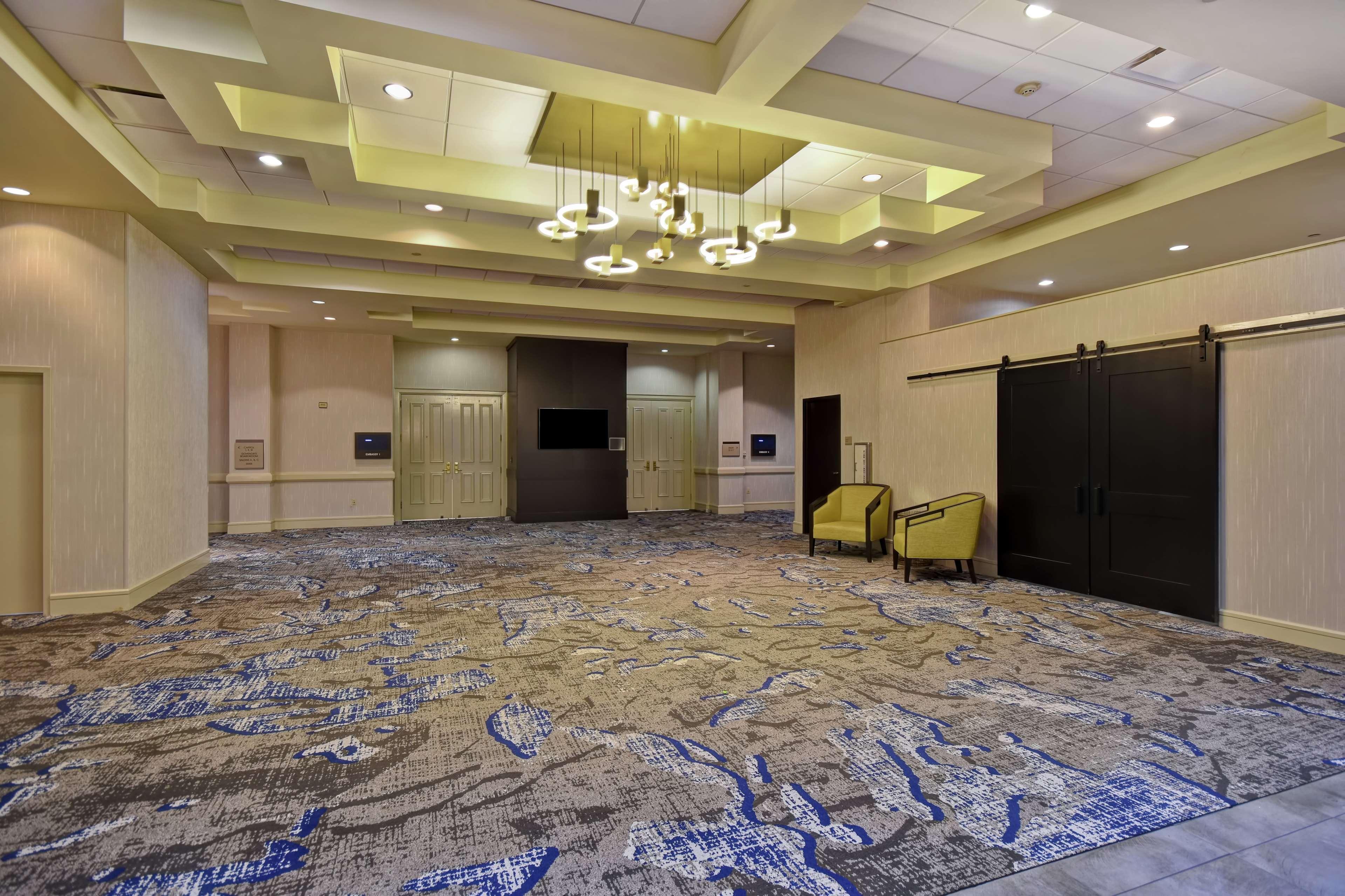 Embassy Suites Montgomery - Hotel & Conference Center Exterior foto